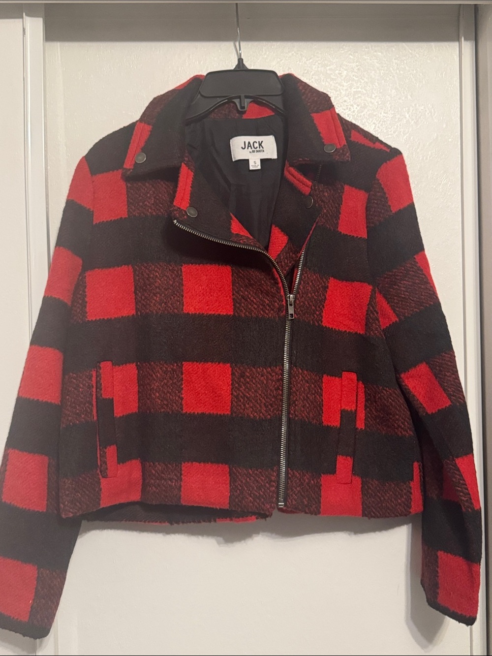 Jack by BB Dakota Red and Black Plaid Women’s Zip Small Moto Jacket